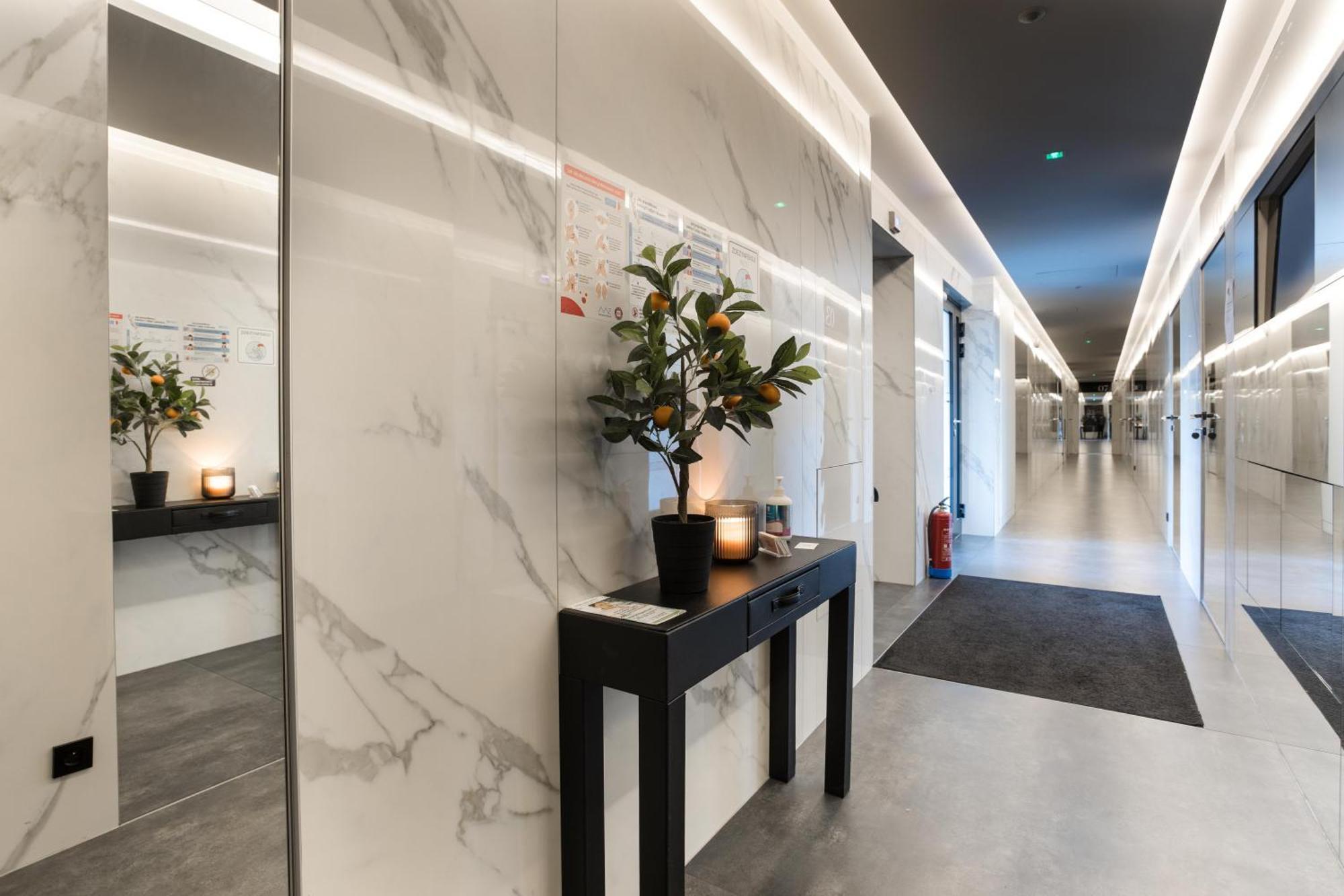 Centro Design Apartments - Polwiejska Poznan Luaran gambar