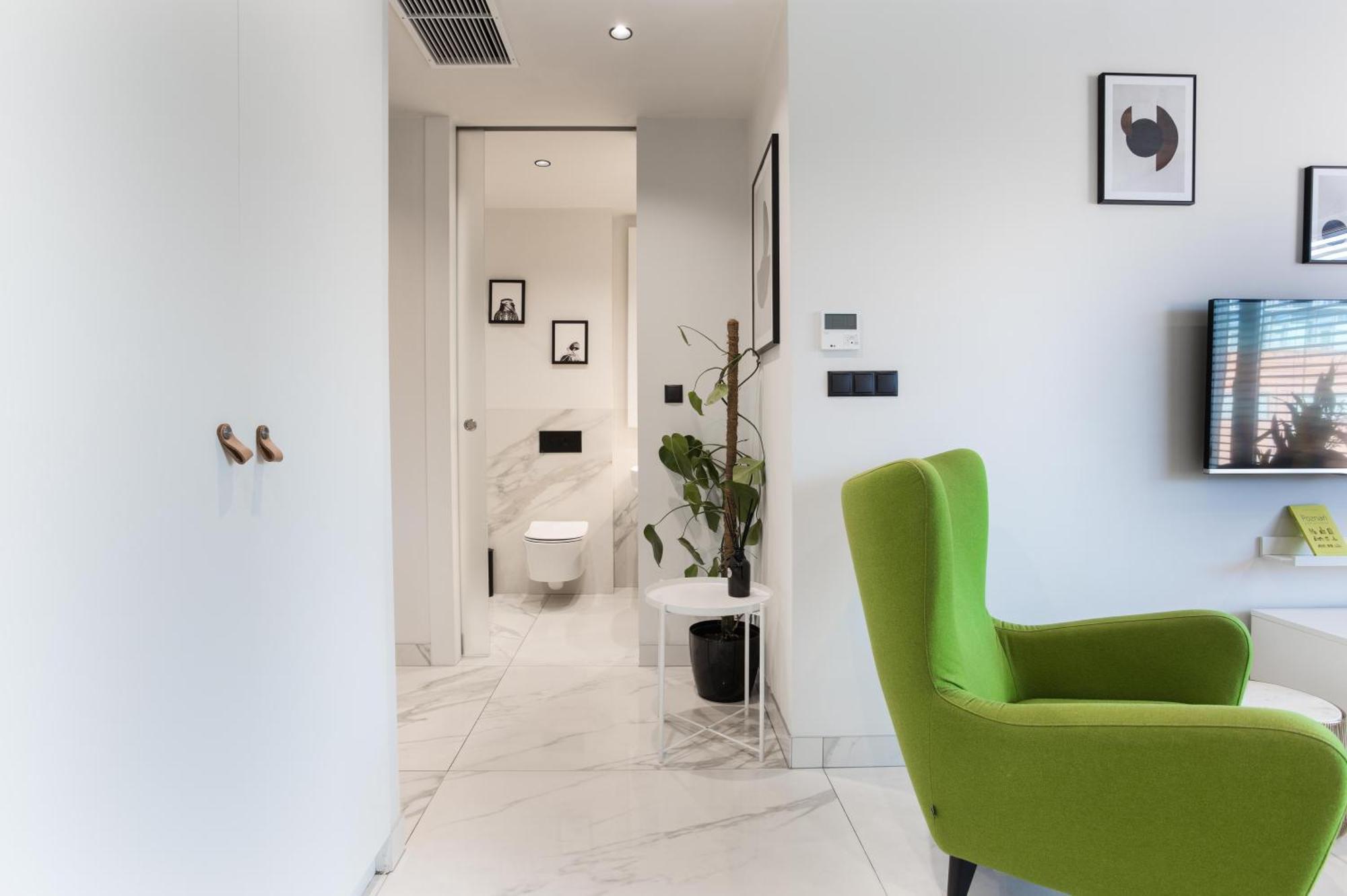 Centro Design Apartments - Polwiejska Poznan Luaran gambar