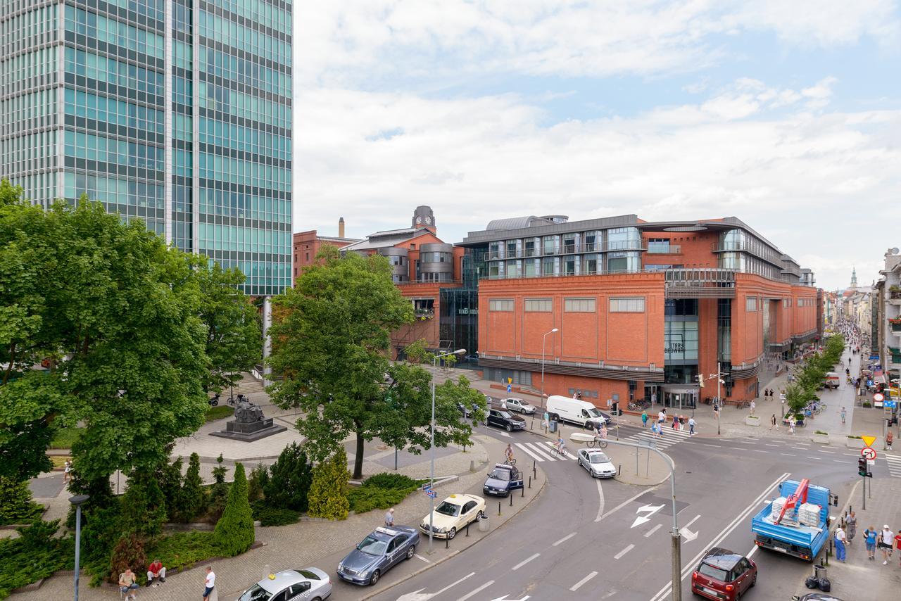 Centro Design Apartments - Polwiejska Poznan Luaran gambar