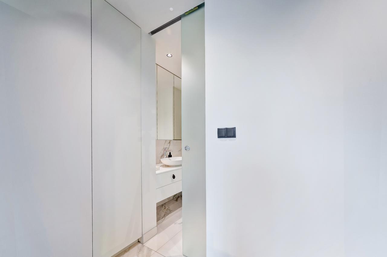 Centro Design Apartments - Polwiejska Poznan Luaran gambar