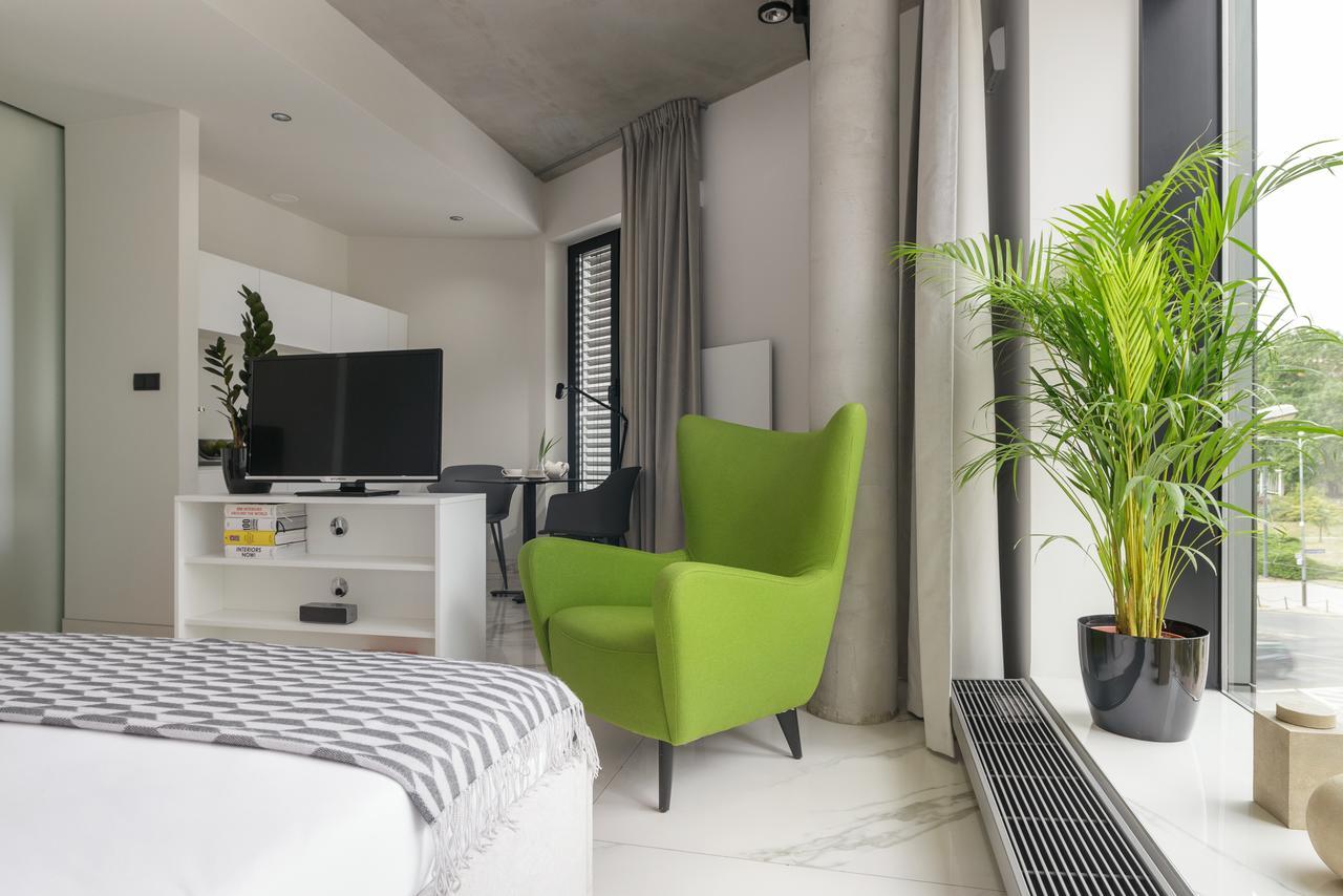 Centro Design Apartments - Polwiejska Poznan Luaran gambar