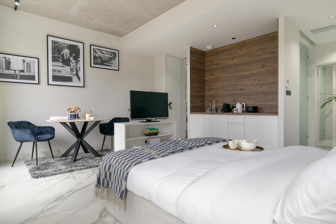 Centro Design Apartments - Polwiejska Poznan Luaran gambar